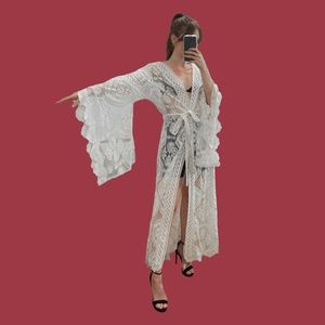 Jen's Pirate Booty MANDALA MANTRA KIMONO, Natural